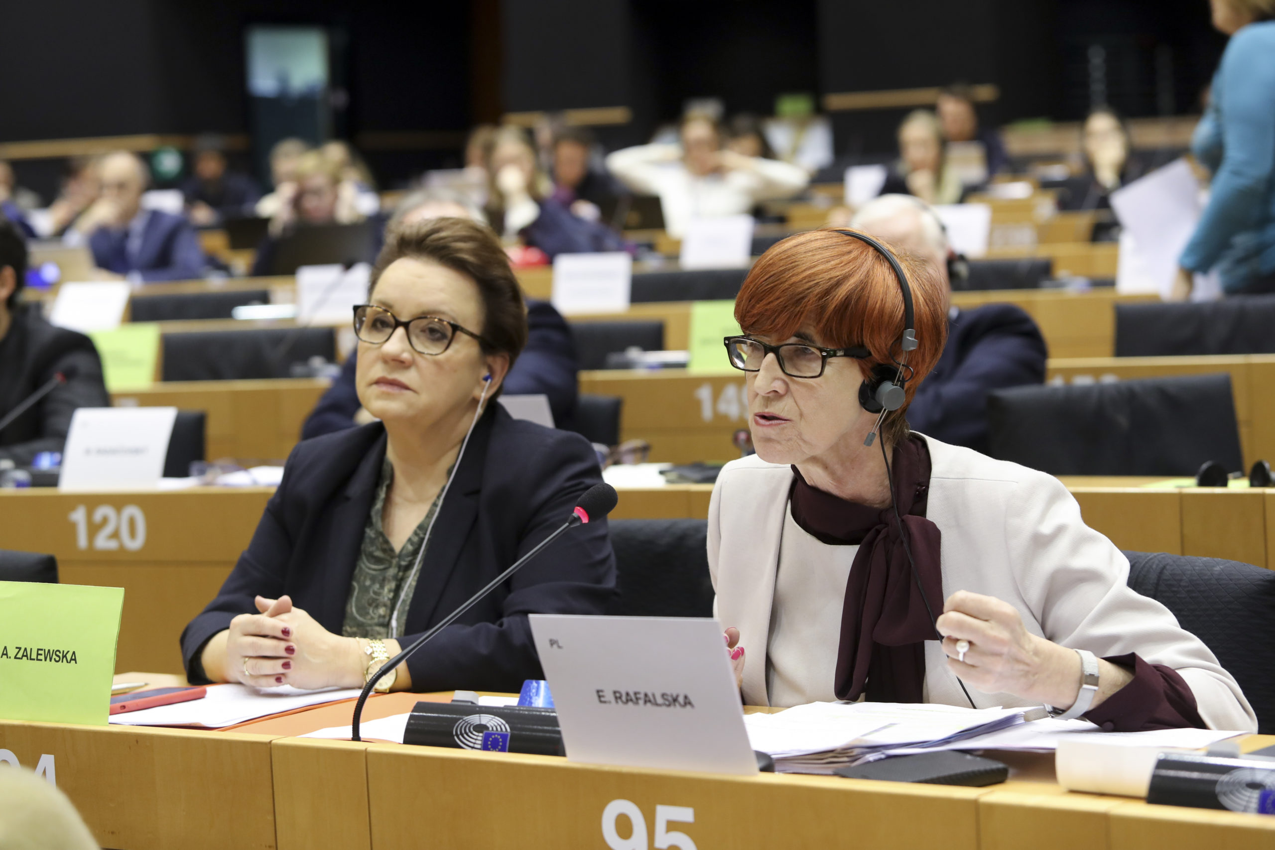 Eurodeputowane PiS pytają KE o plan działania w dziedzinie edukacji cyfrowej