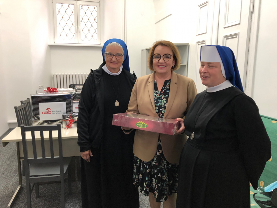 DPS w Czarnowąsach ma nową salę i komputery