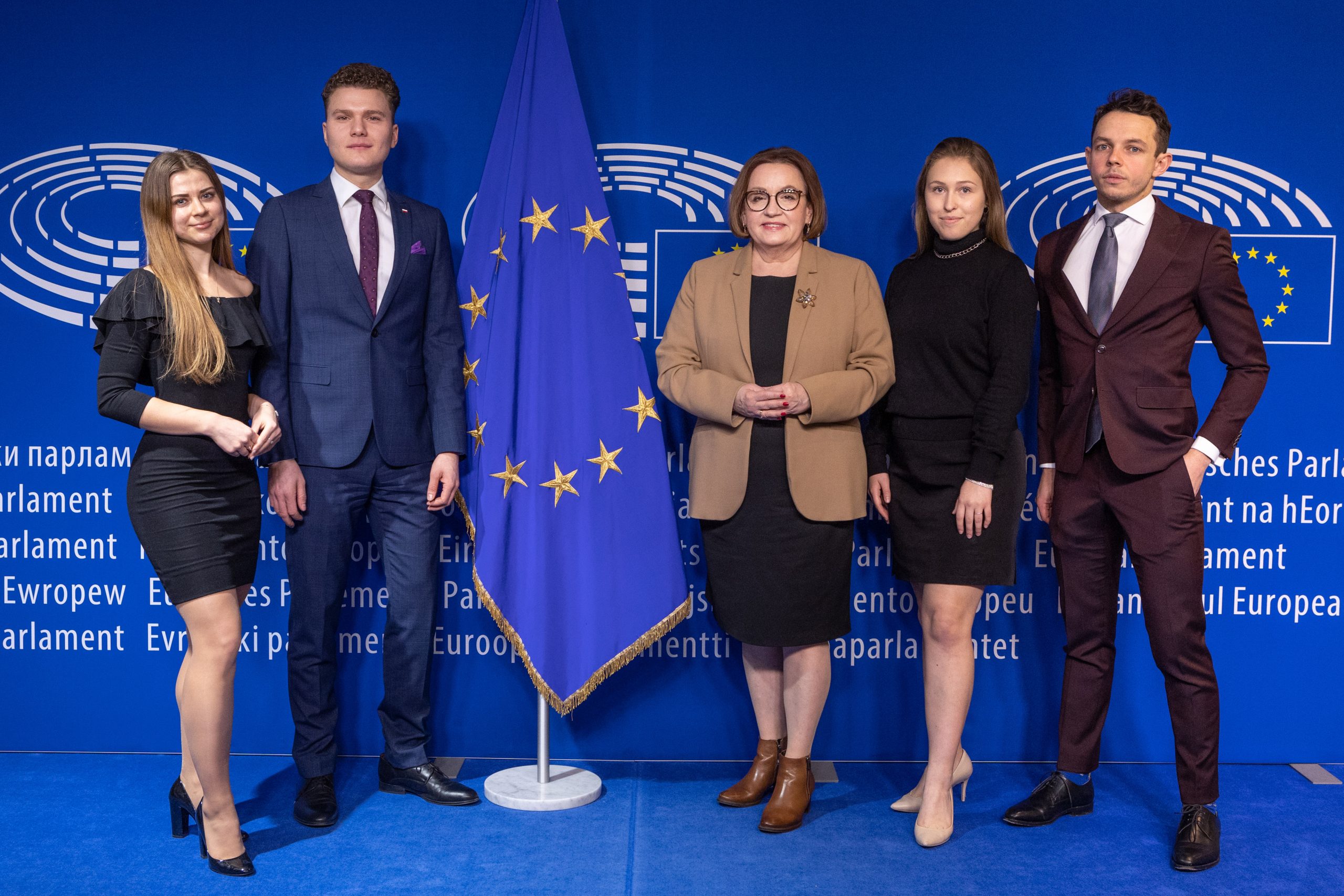 Relacja ze stażu w biurze Anny Zalewskiej w Brukseli stażystki Karoliny